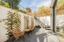 Properties to let in Hampstead Hill Gardens - NW3 2PL view5