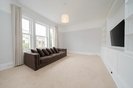 Properties to let in Holland Park Gardens - W14 8DZ view2