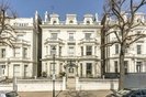 Properties let in Holland Park - W11 3SQ view2