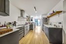 Properties let in Holly Park Road - N11 3HD view3