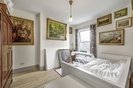 Properties let in Holly Park Road - N11 3HD view7