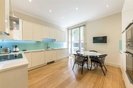 Properties to let in Hyde Park Square - W2 2JP view4