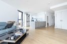 Properties to let in Kingsland High Street - E8 2FA view9