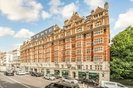 Properties to let in Knightsbridge - SW1X 7JW view13