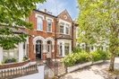 Properties to let in Leppoc Road - SW4 9LT view1
