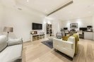 Properties to let in Lovat Lane - EC3R 8EB view7