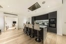 Properties to let in Lovat Lane - EC3R 8EB view5