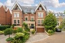 Properties to let in Martineau Drive - TW1 1PZ view1