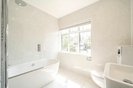 Properties let in Mount Avenue - W5 1PN view11