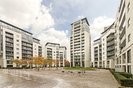 Properties to let in Pump House Crescent - TW8 0FZ view1