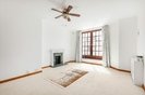 Properties let in Queens Reach - KT8 9DE view2
