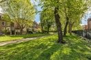 Properties let in Roland Mews - E1 3JT view6