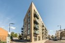 Properties to let in Selsea Place - N16 8BE view1