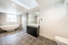 Properties to let in St. Martin's Lane - WC2N 4ER view8