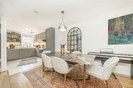 Properties let in Temple Road - TW9 2EB view4