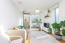 Properties let in Trafalgar Gardens - E1 3FW view2