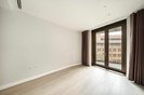 Properties let in Triptych Place - SE1 9FL view5