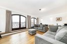 Properties let in Wapping Wall - E1W 3TF view2
