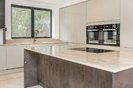 Properties to let in White Orchards - N20 8AQ view24