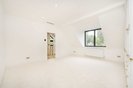 Properties to let in White Orchards - N20 8AQ view13