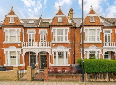 Properties for sale in Abbeville Road - SW4 9LP view1