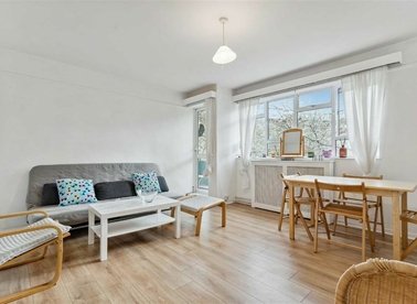 Properties for sale in Abbots Manor - SW1V 4JP view1