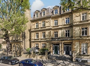 Properties for sale in Addison Road - W14 8DD view1