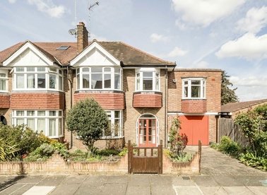 Properties for sale in Ainsdale Road - W5 1JX view1