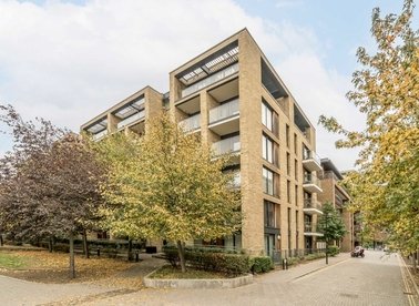 Properties for sale in Albatross Way - SE16 7BY view1