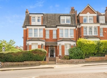 Properties for sale in Alexandra Park Road - N10 2AD view1