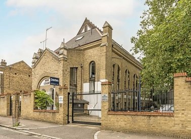 Properties sold in Alkham Road - N16 6XF view1