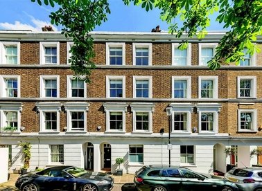 Properties for sale in Ansdell Terrace - W8 5BY view1
