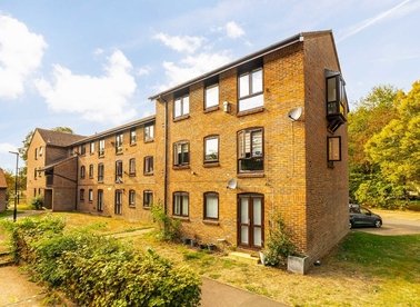 Properties for sale in Anstice Close - W4 2RJ view1