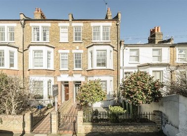 Properties for sale in Ashburnham Place - SE10 8UG view1