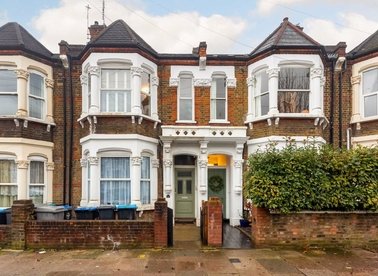 Properties sold in Ashburnham Road - NW10 5SD view1