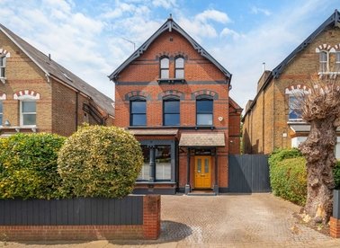 Properties for sale in Ashley Road - N19 3AG view1