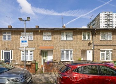 Properties for sale in Avis Square - E1 0QD view1