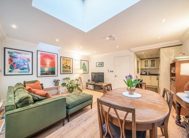 Properties for sale in Balls Pond Road - N1 4AU view1