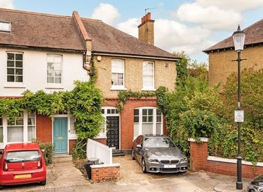 Properties for sale in Barlby Gardens - W10 5LW view1