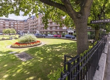 Properties for sale in Barons Keep - W14 9AU view1