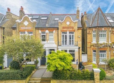 Properties for sale in Baronsfield Road - TW1 2QU view1