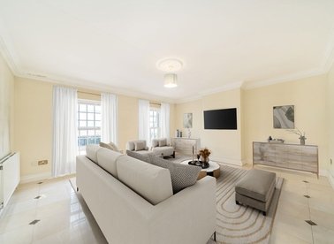 Properties for sale in Beaufort Close - SW15 3TL view1