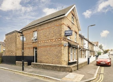 Properties for sale in Bedford Road - W13 0SP view1