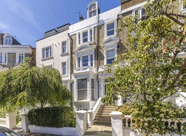 Properties sold in Belsize Crescent - NW3 5QY view1