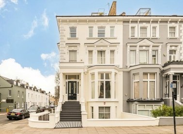 Properties for sale in Belsize Park Gardens - NW3 4JP view1