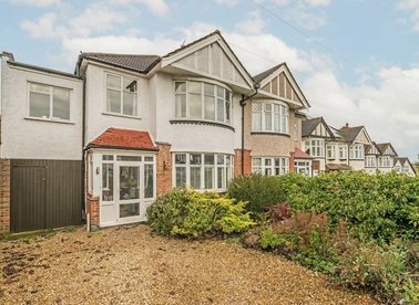 Properties sold in Beresford Avenue - KT5 9LR view1