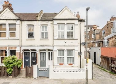 Properties for sale in Bickley Street - SW17 9NE view1