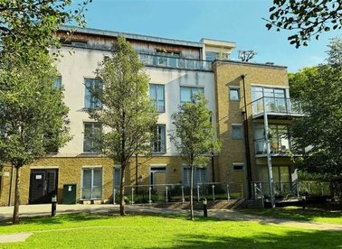 Properties for sale in Blagrove Road - TW11 0EE view1