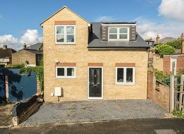 Properties for sale in Blythe Hill Lane - SE6 4UP view1