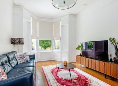 Properties for sale in Bodney Road - E8 1AY view1